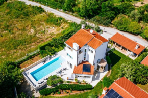 Villa Kata
